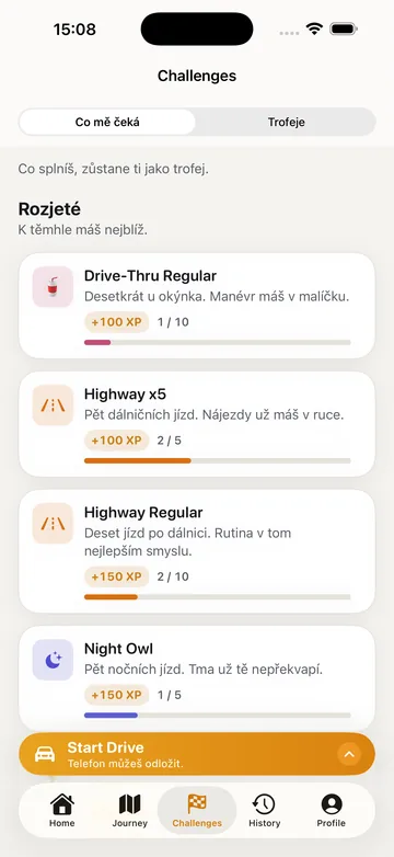 Obrazovka Challenges: rozjeté výzvy Drive-Thru Regular, Highway x5, Highway Regular a Night Owl s ukazatelem postupu.