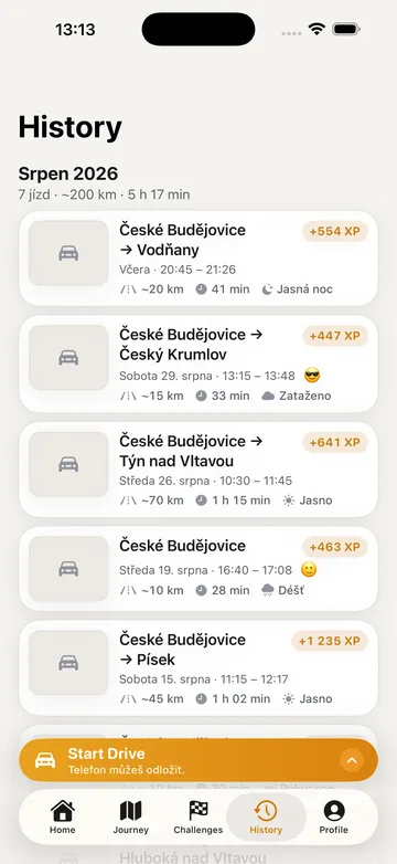 Obrazovka History: seznam jízd s datem, přibližnou vzdáleností, časem, počasím a získanými XP.